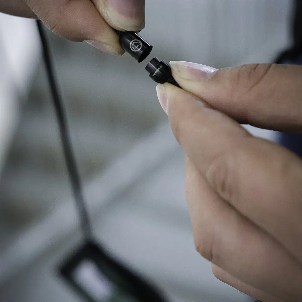 Badge Holder Horizontal Terra B